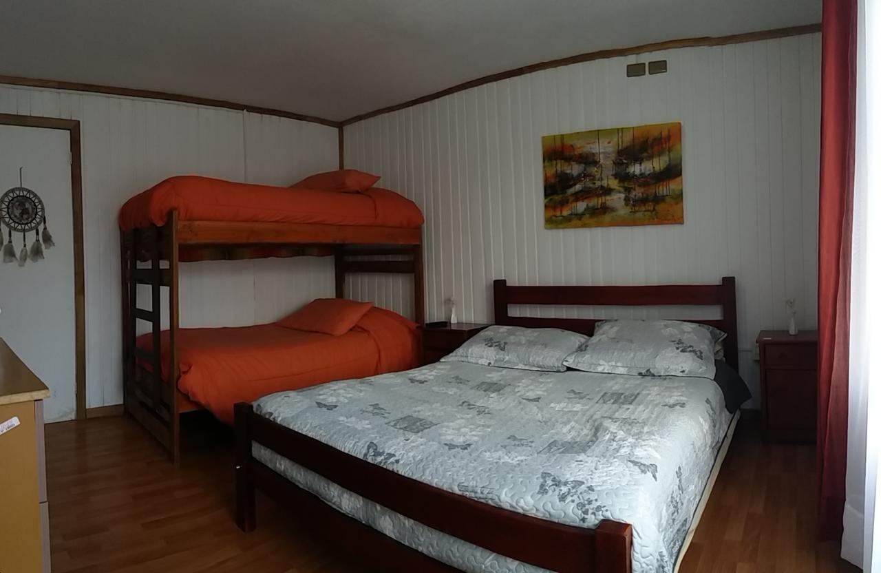 Hostal Valentino ויאריקה מראה חיצוני תמונה