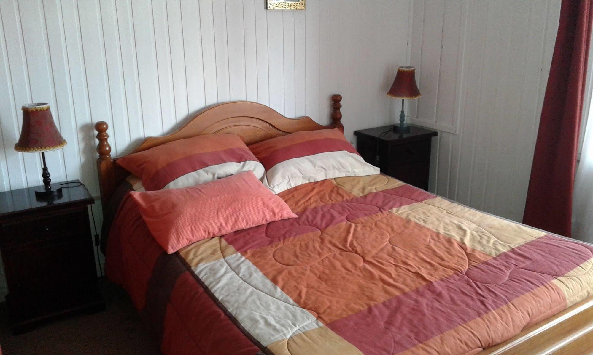Hostal Valentino ויאריקה מראה חיצוני תמונה