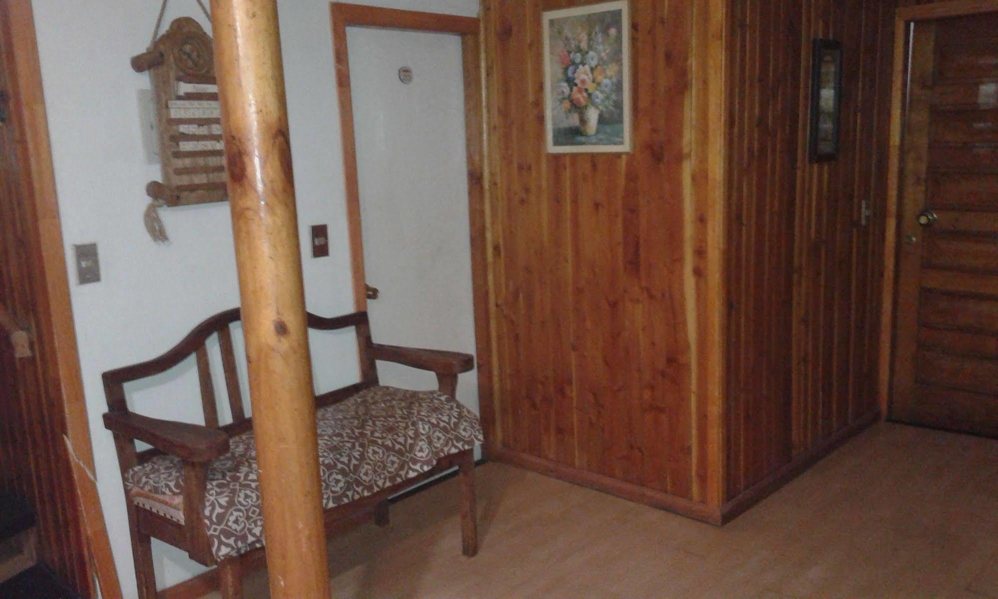 Hostal Valentino ויאריקה מראה חיצוני תמונה