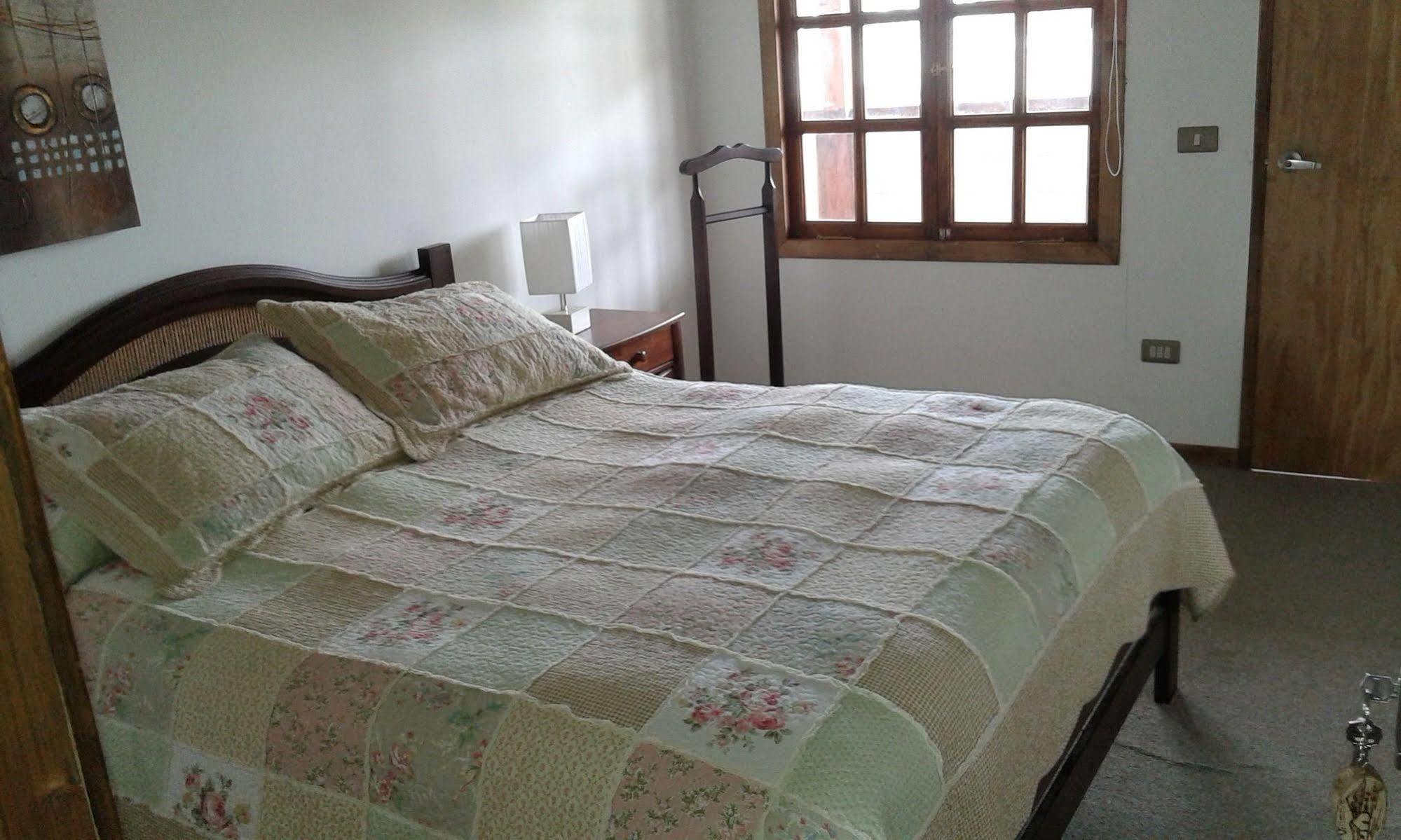 Hostal Valentino ויאריקה מראה חיצוני תמונה